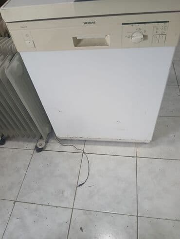 Бытовая техника: Посудомойка Indesit, Полногабаритная (60 см), Отдельностоящая — 4