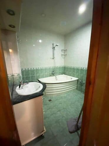 ağ şeher evler: 4 otaqlı, Yeni tikili, 150 kv. m — 17