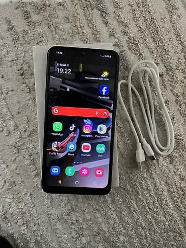 Samsung Galaxy A10s, 32 GB, rəng - Qara, Barmaq izi