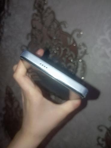 boş qutular: Salam aleykum telefon tep təzə heç bir problemi yoxdur sadəcə tecılı — 9