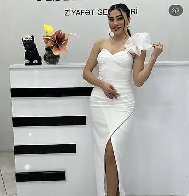 Ziyafət donu, Maksi, M