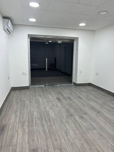 Рестораны, кафе: Təcili İcarə Obyekt. Obyekt şəhərin mərkəzində Gənclik ərazisində — 9