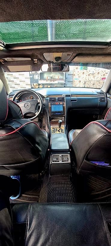 tap az vaz: Mercedes-Benz E‑Sinfi (W210) sedan – qara rəng Xarici: - Klassik W210 — 6