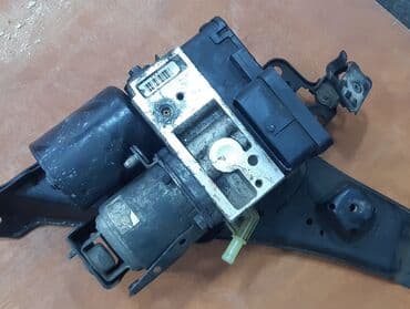 Toyota PRIUS, 2014 il, İşlənmiş