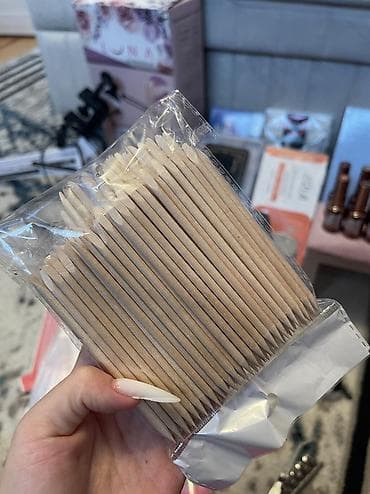 Bədənə qulluq: Dırnaq üçün gel lak, İşlənmiş, Pulsuz çatdırılma — 10