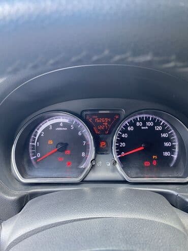 17 amg disk teker satisi: Nissan Sunny / latio sedan - Küllü qara rəng, 4 qapılı sedan kuzov - — 7