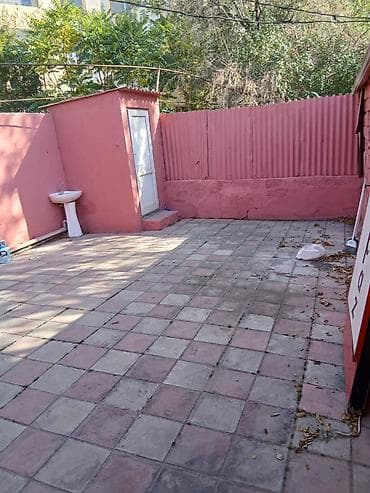 Obyekt Sumqayıt şəhəri 18mkr yerləşir.mərkəzi yerdir.Obyektin tikili