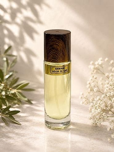pump qizil: Armani Acqua di Giò – təravətli, yüngül sitrus və dəniz notları ilə — 1