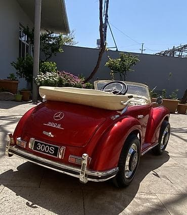 popit satisi: Uşaq elektrik avtomobili – Mercedes‑Benz 300S (klassik roadster — 5