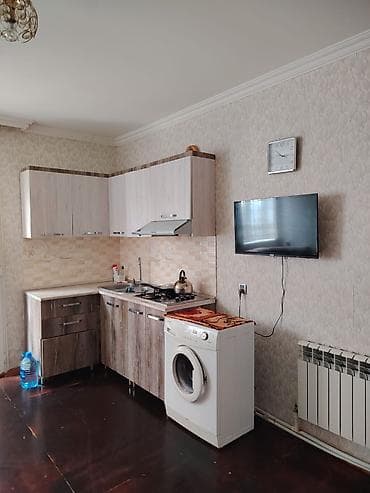 sekide ev alqi satqisi: 2 otaqlı, 49 kv. m, Orta təmir — 7