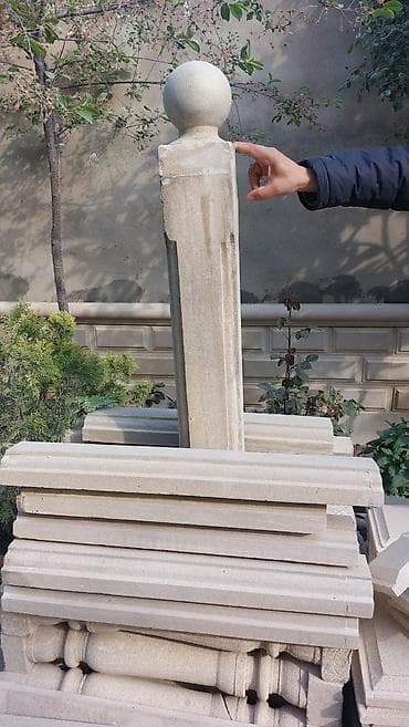 şu dasi: Məhəccər bəzəyi, Daş — 2