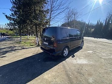 Volkswagen Transporter: 2.5 l | 2006 il Van/Minivan