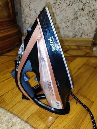 Ütülər və buxarlayıcılar: Tefal Ultimate Pure buxarlı ütü original ütüdür çox az işlənib.Pula — 1