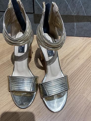 Qızılı qadın sandal – Tacco - rengi parlaq qizili; 1 defe istifade — 4