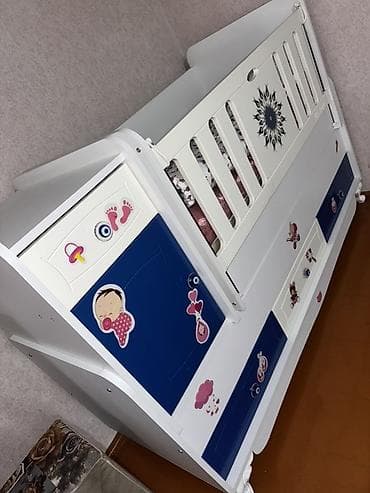 carpayı 2 ci əl: Oğlan və qız üçün, Dördbucaq, Beşik, Matras ilə — 3