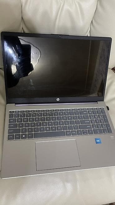 hp elitebook: HP noutbuk -Qeyd(çox az istifade edilib, 2025 HP pavilion,Windows11 — 1