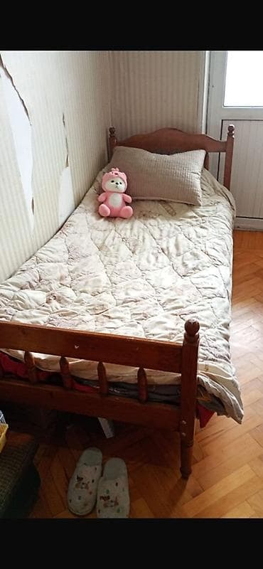 Təknəfərlik çarpayı, Bazasız, Matras ilə, Siyirməsiz