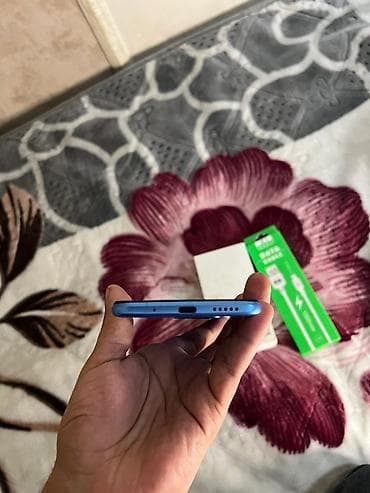 telefonlar yeni: Xiaomi 64 GB, rəng - Göy, 
 Barmaq izi, Face ID — 9