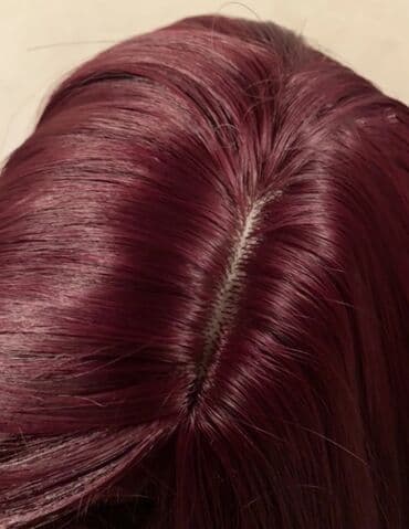 parik satışı: YENİ PARİK. İSTİFADE OLUNMAYİB. ETİKETİ DE USTUNDEDİR. TEBİİ SAÇ — 2