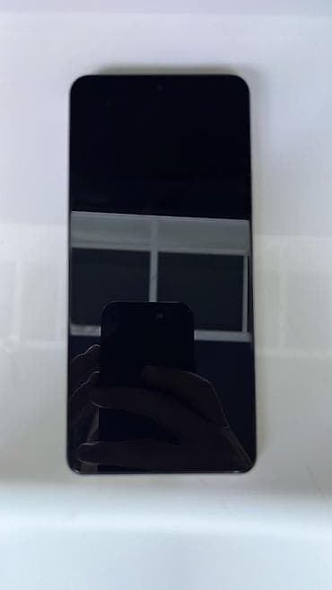 poco: Poco F4, 256 GB, rəng - Boz, Sensor, Barmaq izi, Face ID — 2