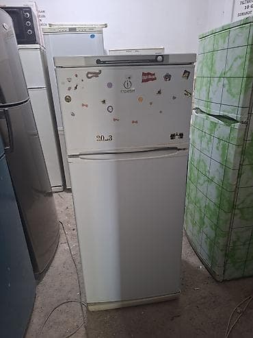 Б/у 2 двери Indesit Холодильник Продажа, цвет - Белый