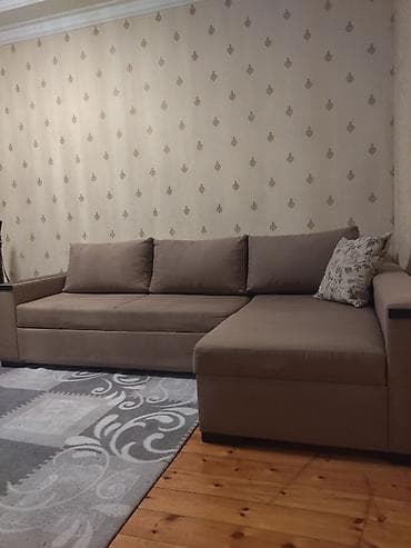 divan tek: Künc divan, İşlənmiş, Açılan, Bazalı, Parça — 1