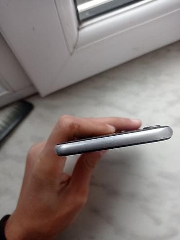 iphone 7 64: IPhone 7, Qara, Barmaq izi — 6