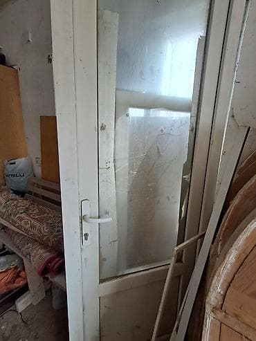 plastik qapı qiymətləri: İşlənmiş Plastik qapı Zəmanətsiz, Ödənişli quraşdırma, Ünvandan götürmə — 1