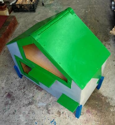 göyərçin yuvaları: Pişik evi 4 pişik üçün Yuxarı hissə su yem qabları üçündür geniş — 3