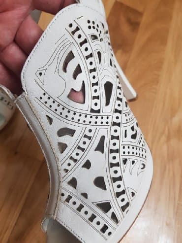 tekstil uşaq şəp şəpləri: Ölçü: 37, rəng - Ağ, İşlənmiş — 4