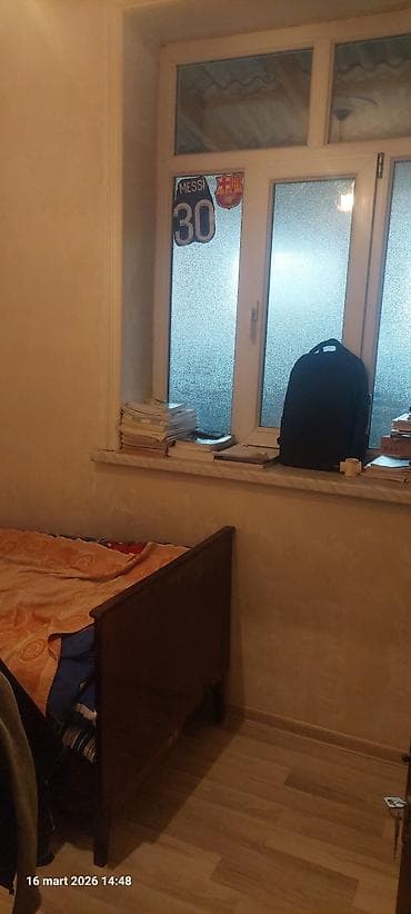 ev girovu ilə kredit: 5otaqlı mənzil – mətbəx, sanitar qovşaq və zal - Plan: zal, yataq — 10