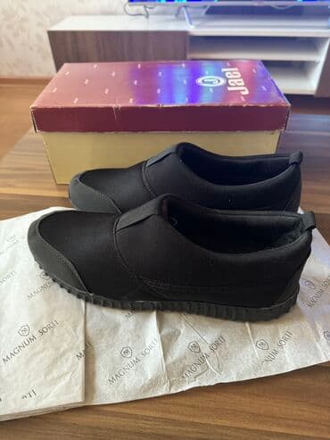 43 razmer krasovka alınıb Turkiyeden alinib Ciddi alıcılar zəng