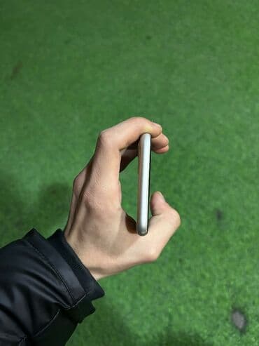 Tata: IPhone 11, 128 GB, Ağ, Barmaq izi — 5