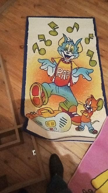 Uşaq xalçası – rəngarəng, şən musiqi mövzulu dizayn. - Ölçü: təxmini