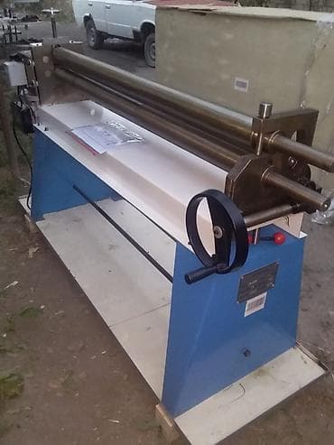 gul qablari satisi: Elektriklə işləyən üç silindrli sac bükmə/valkalama maşını - — 4