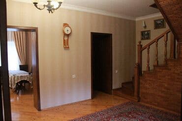 evler bineqedide: Sabunçu rayonu Sabunçu körpüsünə yaxın 3 mertebeli ümumi sahəsi 230 — 18