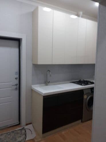 1 otaqlı kohnə tikili: Xirdalanda Heyder Əlev merkez yaxin 16 mertebeli binanın 3-cu — 8