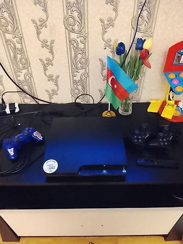 Idyal vezyetdedi hecbir prablemi yoxdu Ps3 3.eded Duack herseyi var