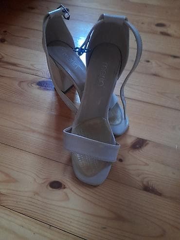 musduk: Qadın şıq basanoska 15 azn satilir - Brend: Merlin Shoes (içlikdə — 3