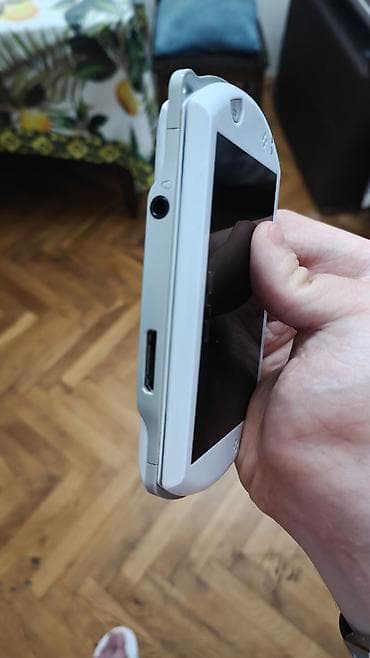 portable hdd: Sony PSP go (White) – portativ oyun konsolu ter temizdi oz şexsi — 7