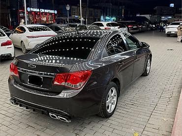 turbo.az vaz 21 04: Chevrolet Cruze sedan - Korpus: 4 qapılı sedan, yas asfalt - Mühərrik — 5