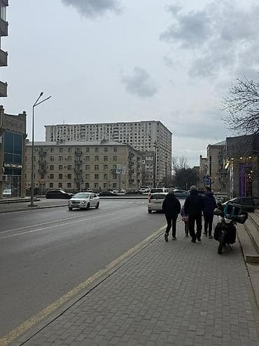 qəlyan icarə: Seherin merkezində Nerimanov rayonunda Heyder Aliyev prospektinden — 2