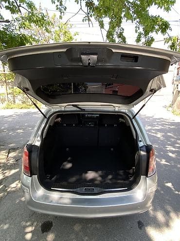 Nəqliyyat: Opel Astra: 1.4 l | 2007 il 355760 km Universal — 9