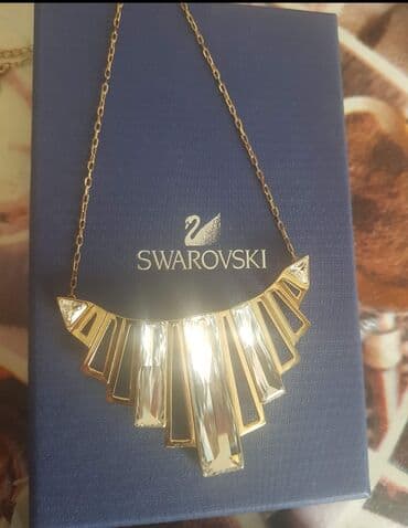 Свадебные платья и аксессуары: Şəffaf şüşə daşlarla bəzədilmiş, yelpik formasında asqılı Swarovski — 1