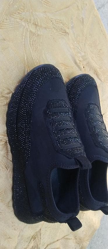 krasovka 2019: Qara rəngli qadın slip-on idman ayaqqabısı - Model: slip-on — 3