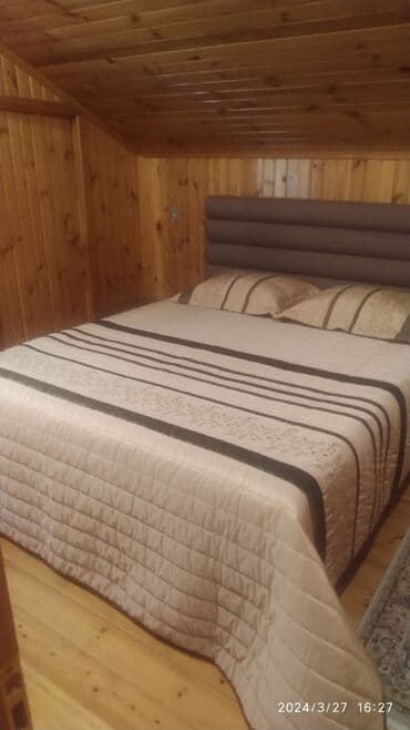 Yataq üçün Yeni Yataq örtüyü, Ünvandan götürmə — 2