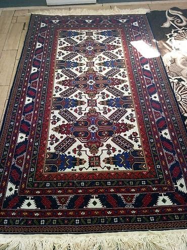 Xalça – Ağgül

- Uzunluğu 2metr 20 santimetr. Eni 1metr 30 santimetr