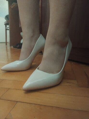 Tuflilər, Ölçü: 39, rəng - Bej, Yeni lalafo.az -da Tuflilər, Ölçü: 39, rəng - Bej, Yeni