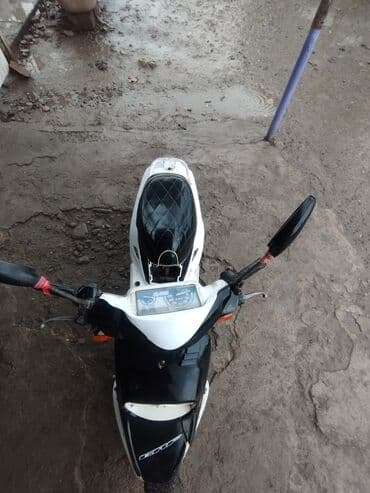 kugoo m4 pro: Yamaha skuter - Marka: Yamaha - Korpus: ağ-qara plastik kuzov, ikiqat — 6