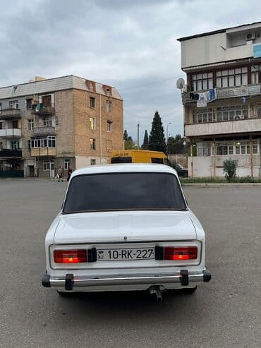 ваза напольная керамическая высокая: VAZ (LADA) 2106: 1.1 l | 1990 il 2500 km Sedan — 5